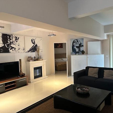Beautiful Loft In The Center Of Brussels Apartment Екстериор снимка