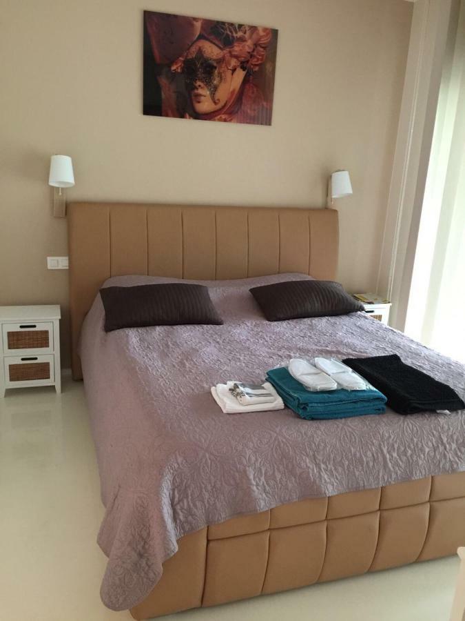 Beautiful Loft In The Center Of Brussels Apartment Екстериор снимка